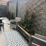 Large Cottage, Beach, Pubs Shops, Netflix, Bbq, Dog Friendly 亨曼比